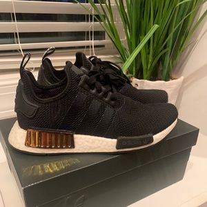 Women’s adidas NMD R1